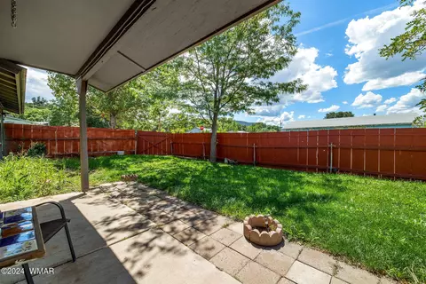 286 E 1st Ave, Eagar, AZ 85925 photo 2