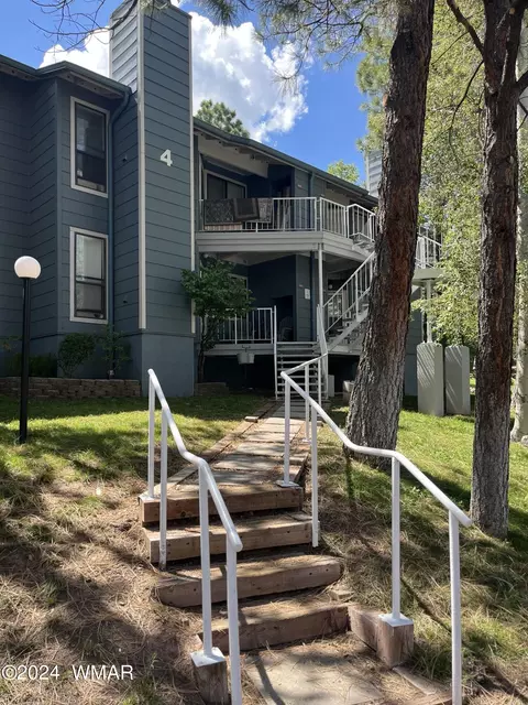 2700 S White Mountain Rd #403, Show Low, AZ 85901