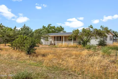 610 E Center St, Taylor, AZ 85939 photo 2