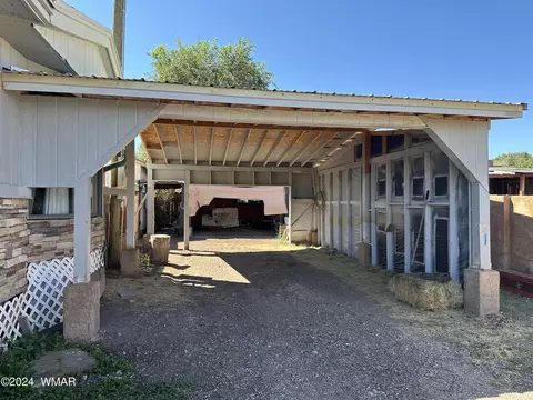 137 W 1st Ave, Eagar, AZ 85925 photo 4
