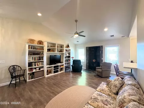 150 N River Rd, Eagar, AZ 85925 photo 5