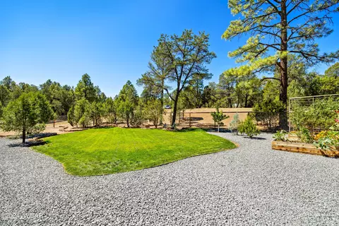 Exterior - 2209 Moccasin Dr, Overgaard, AZ 85933 photo 10 of 11