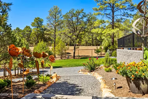 Exterior - 2209 Moccasin Dr, Overgaard, AZ 85933 photo 9 of 11