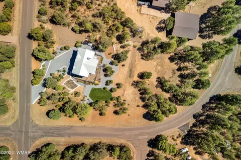 View/Area - 2209 Moccasin Dr, Overgaard, AZ 85933 photo 3 of 5