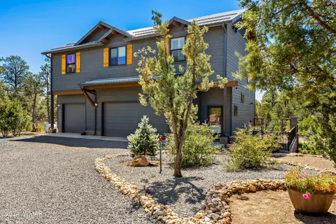 Exterior - 2209 Moccasin Dr, Overgaard, AZ 85933 photo 1 of 11