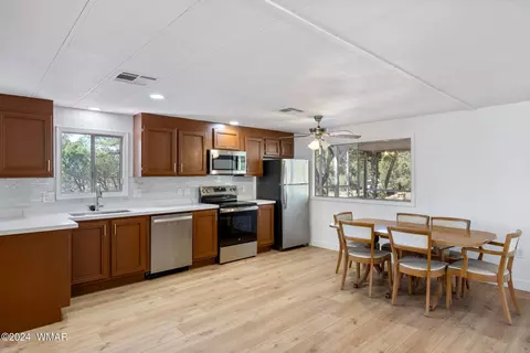 2849 Markham Rd, Overgaard, AZ 85933 photo 8