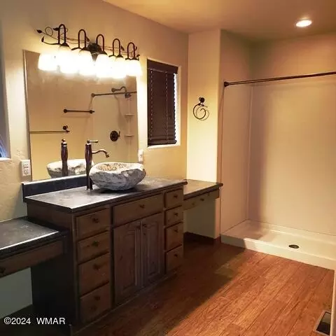 2740 Kitty Hawk Ln, Overgaard, AZ 85933 photo 19