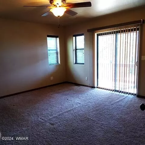 2740 Kitty Hawk Ln, Overgaard, AZ 85933 photo 18