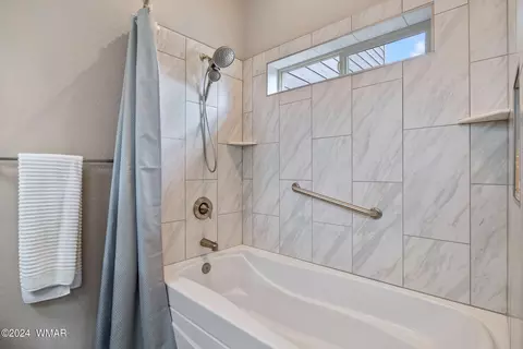 Bath - 63 2330, Alpine, AZ 85920 photo 2 of 3