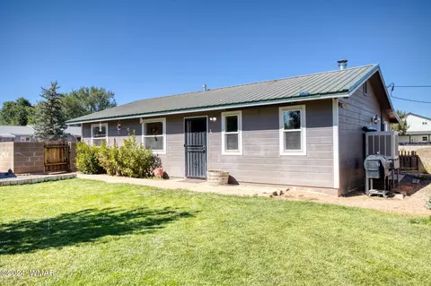 885 S 4th E St, Snowflake, AZ 85937