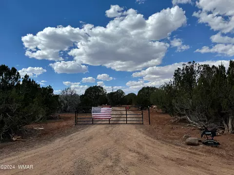 2286 Christopher Trl, Show Low, AZ 85901