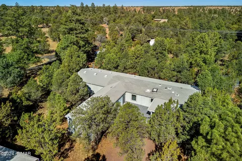 3085 Ponderosa Rd, Overgaard, AZ 85933
