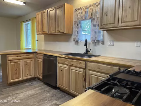 Kitchen - 119 E Central Ave, Eagar, AZ 85925 photo 1 of 5
