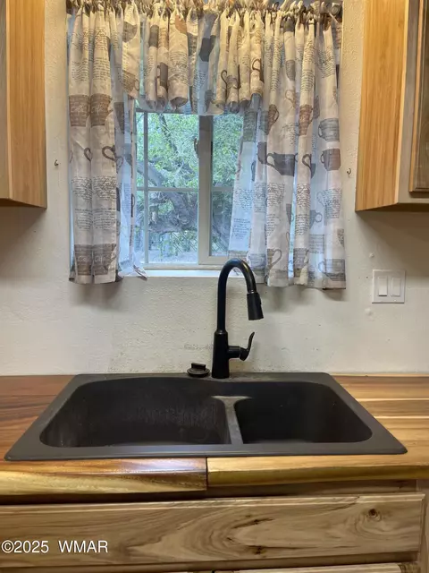 Kitchen - 119 E Central Ave, Eagar, AZ 85925 photo 5 of 5