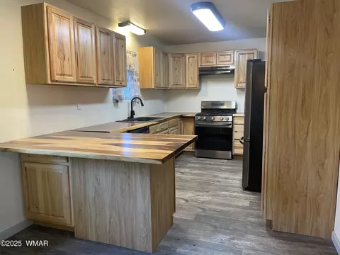 Kitchen - 119 E Central Ave, Eagar, AZ 85925 photo 2 of 5