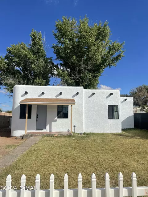 456 N 6th Ave, Holbrook, AZ 86025
