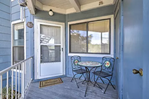 2700 S White Mountain Rd #201, Show Low, AZ 85901