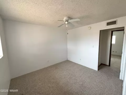 Bedroom - 925 E Maricopa Dr, Springerville, AZ 85938 photo 3 of 8