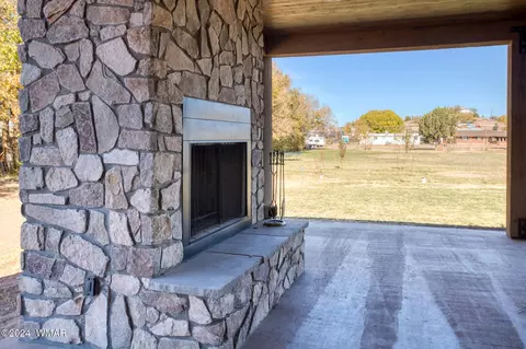 Exterior - 830 E Maverick Ln, Taylor, AZ 85939 photo 5 of 17