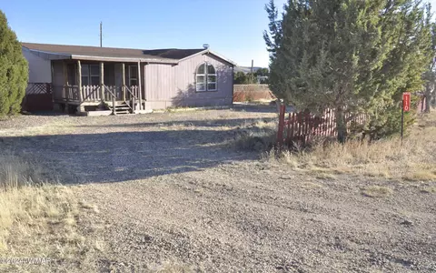110 County Road 5052, Concho, AZ 85924