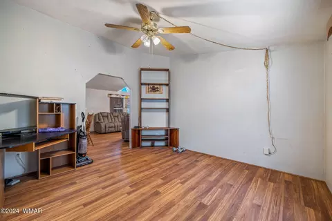 1976 Pine Cone Cir, Overgaard, AZ 85933 photo 17