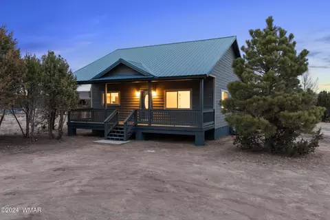 2228 Meadow Ln #230, Overgaard, AZ 85933