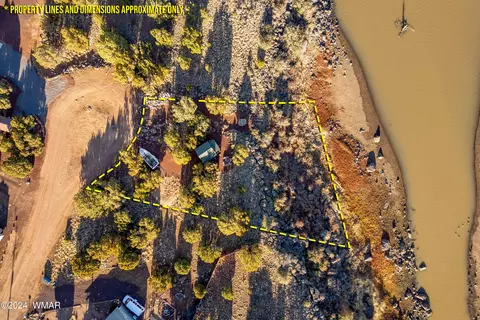 8285 Arrowhead Pl, Show Low, AZ 85901
