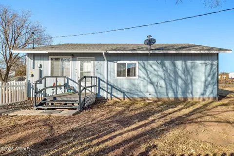 621 E Apache St, Springerville, AZ 85938