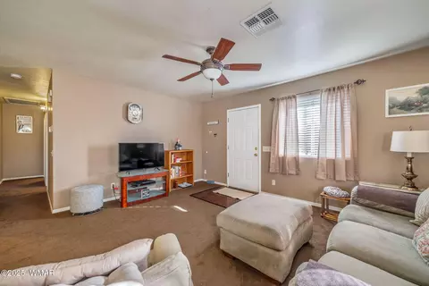 621 E Apache St, Springerville, AZ 85938 photo 6