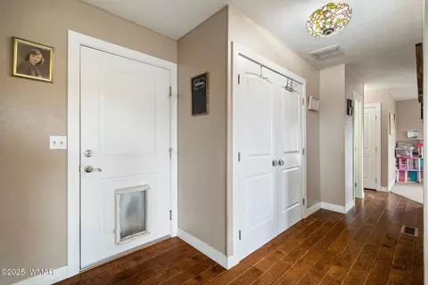 Entry Way - 312 Udall St, Eagar, AZ 85925 photo 1 of 3
