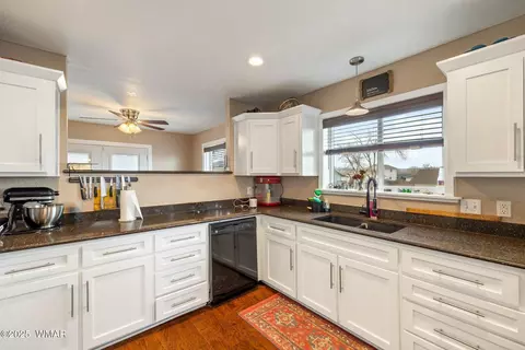 Kitchen - 312 Udall St, Eagar, AZ 85925 photo 2 of 4