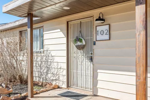 102 N 600 St, Taylor, AZ 85939