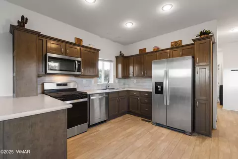 71 N3131, Vernon, AZ 85940