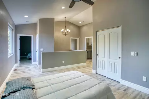 Bedroom - 901 E Pine Ln, Show Low, AZ 85901 photo 4 of 7