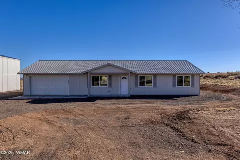 1551 S Blossom Ln, Taylor, AZ 85939