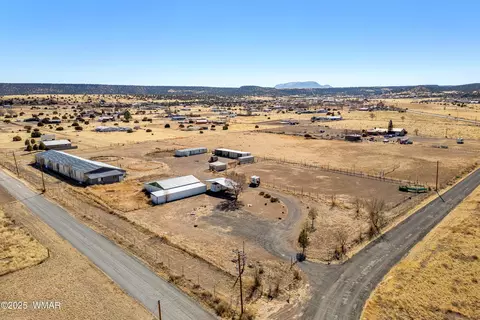 2 S Tumbling T Dr, Springerville, AZ 85938 photo 3