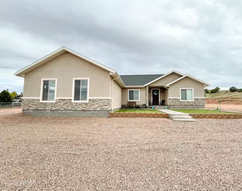 819 E Tumbleweed Ln, Taylor, AZ 85939