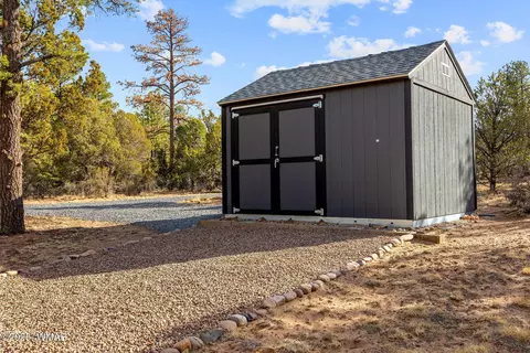 Exterior - 3097 Aspen Rd, Overgaard, AZ 85933 photo 17 of 17
