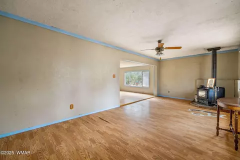 2193 Lobo Trl, Overgaard, AZ 85933