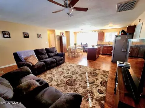 121 N Harmony Ln, Springerville, AZ 85938 photo 2