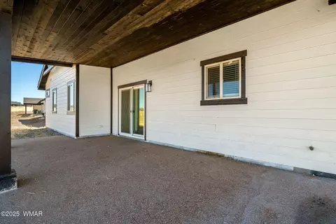 Exterior - 392 3rd Ave, Eagar, AZ 85925 photo 2 of 5