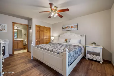 2691 Lodge Loop, Overgaard, AZ 85933 photo 13