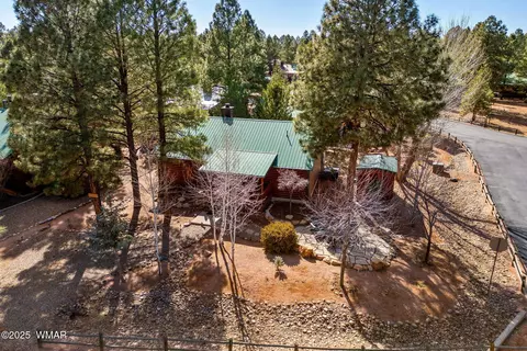 2691 Lodge Loop, Overgaard, AZ 85933 photo 3