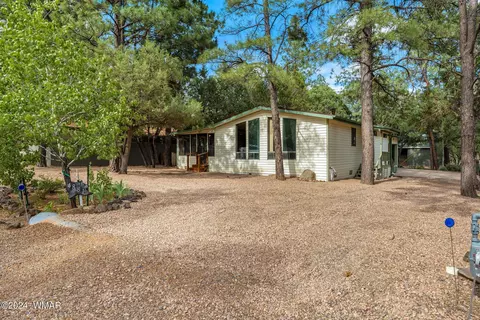 4881 S 29th St, Show Low, AZ 85901