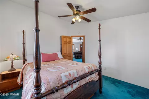 Bedroom - 1904 Rim View Ln, Overgaard, AZ 85933 photo 4 of 4