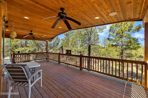 Exterior - 1904 Rim View Ln, Overgaard, AZ 85933 photo 6 of 18
