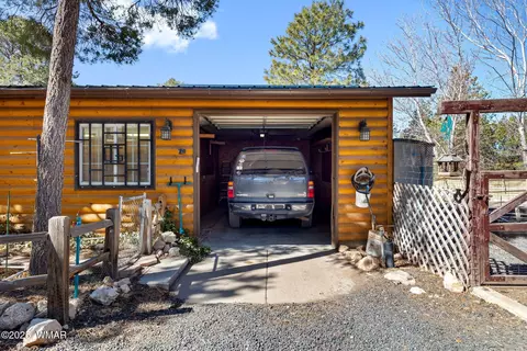 Exterior - 1904 Rim View Ln, Overgaard, AZ 85933 photo 11 of 18