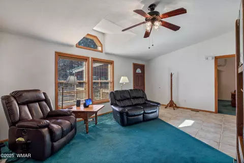 Living - 1904 Rim View Ln, Overgaard, AZ 85933 photo 2 of 2