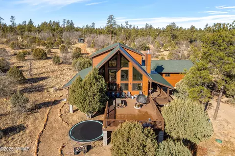 2711 Lost Way, Overgaard, AZ 85933