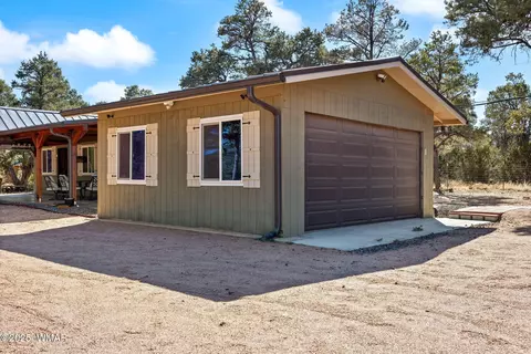 3570 Buckskin Rd, Overgaard, AZ 85933 photo 14